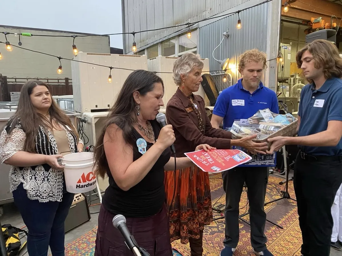 Photo from “First Thursday Mixer – October 2022” (14 of 15)