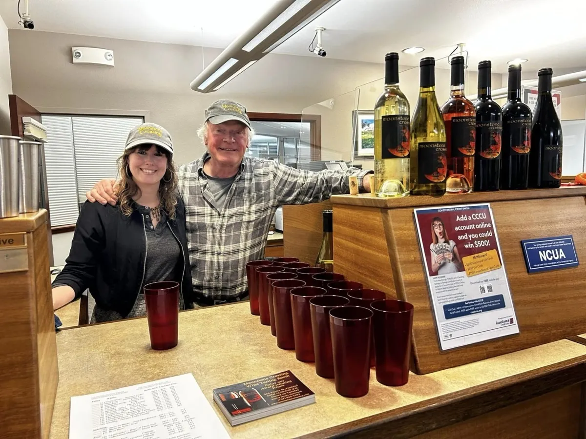 Photo from “November 2022 – First Thursday Mixer” (3 of 16)