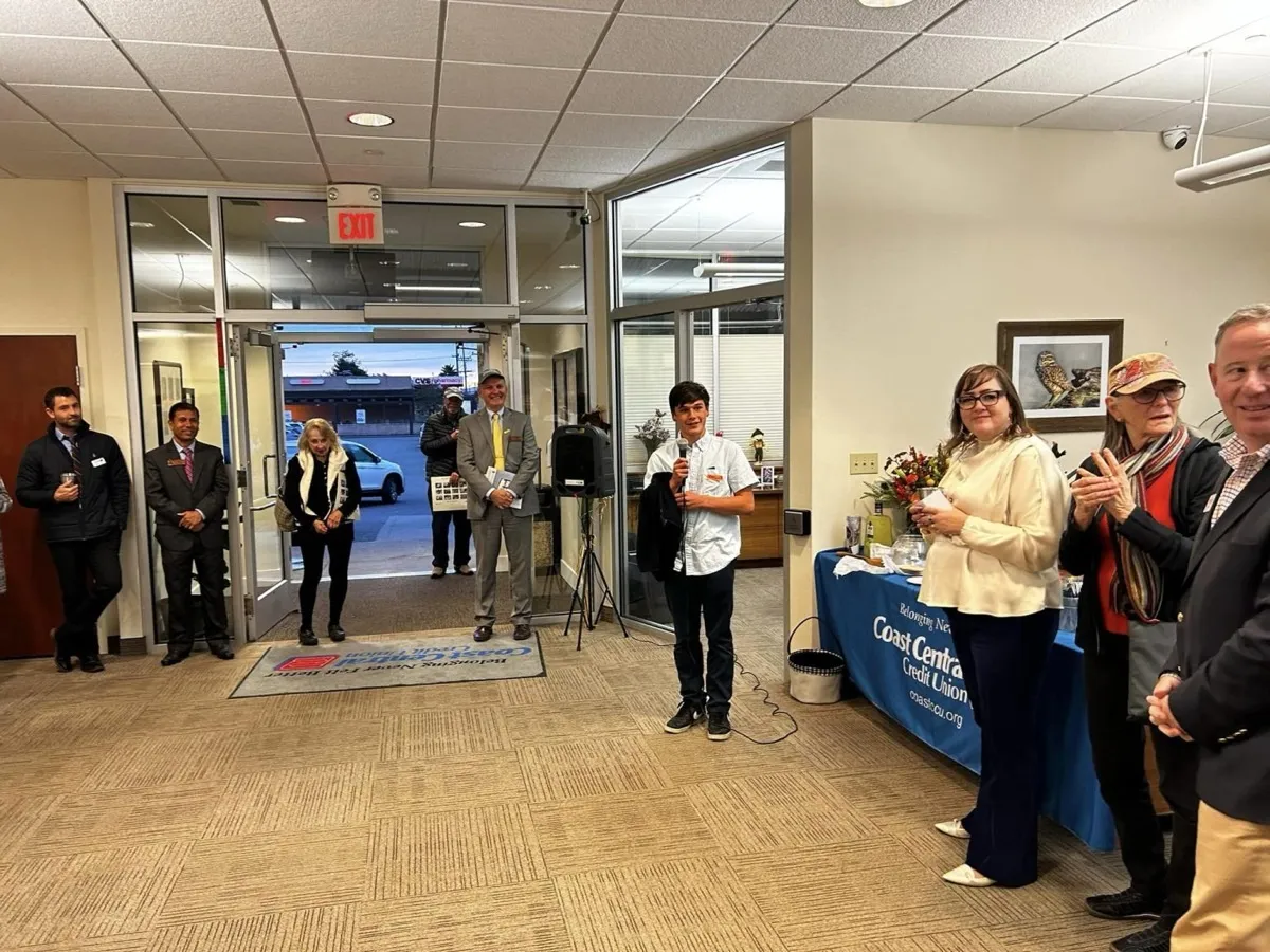 Photo from “November 2022 – First Thursday Mixer” (16 of 16)
