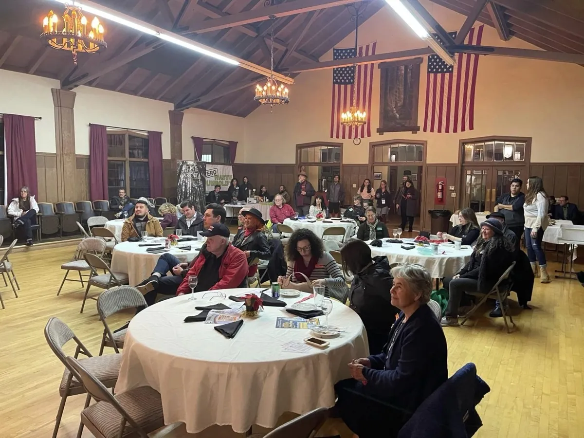 Photo from “December 2022 – First Thursday Mixer” (6 of 12)